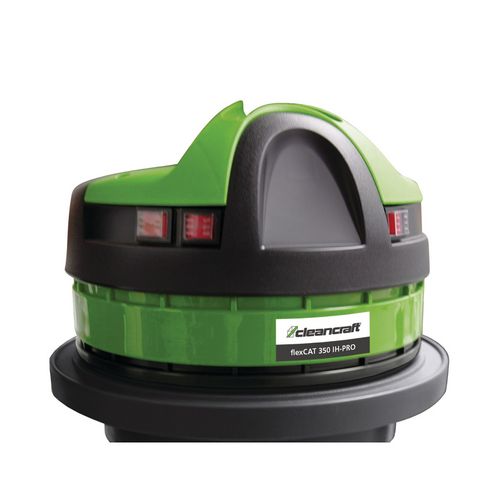 Hohe Saugleistung durch drei Motoren mit separaten Ein-/Ausschaltern